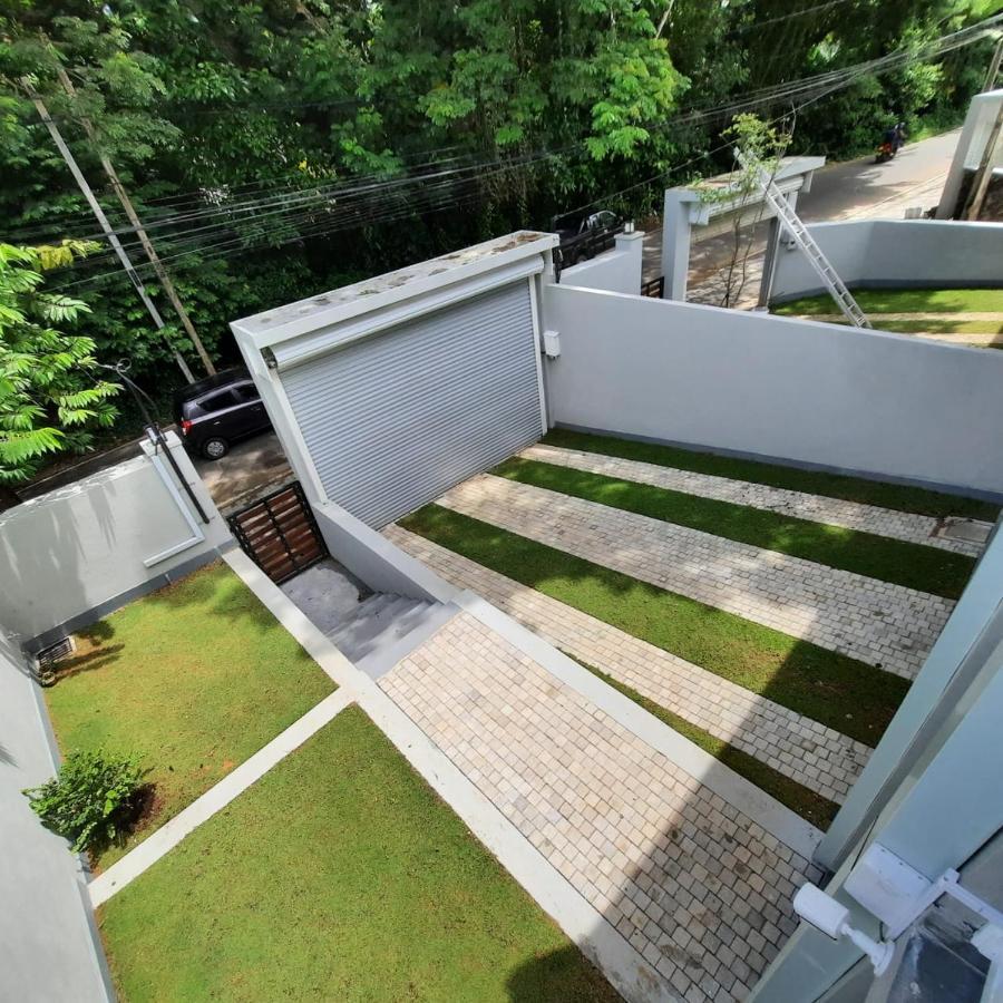 Oesis - Stylish Villa Steps From Historic Galle Fort المظهر الخارجي الصورة